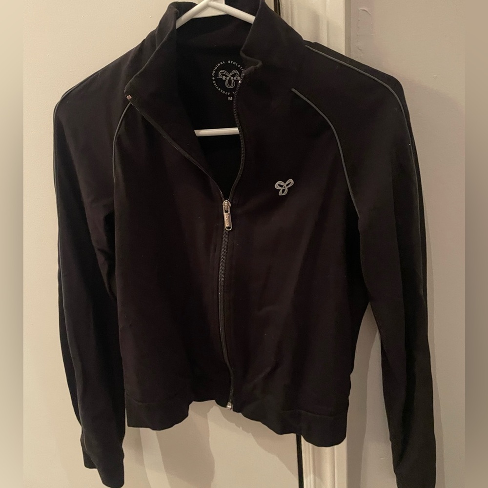 TNA: define zip-up jacket